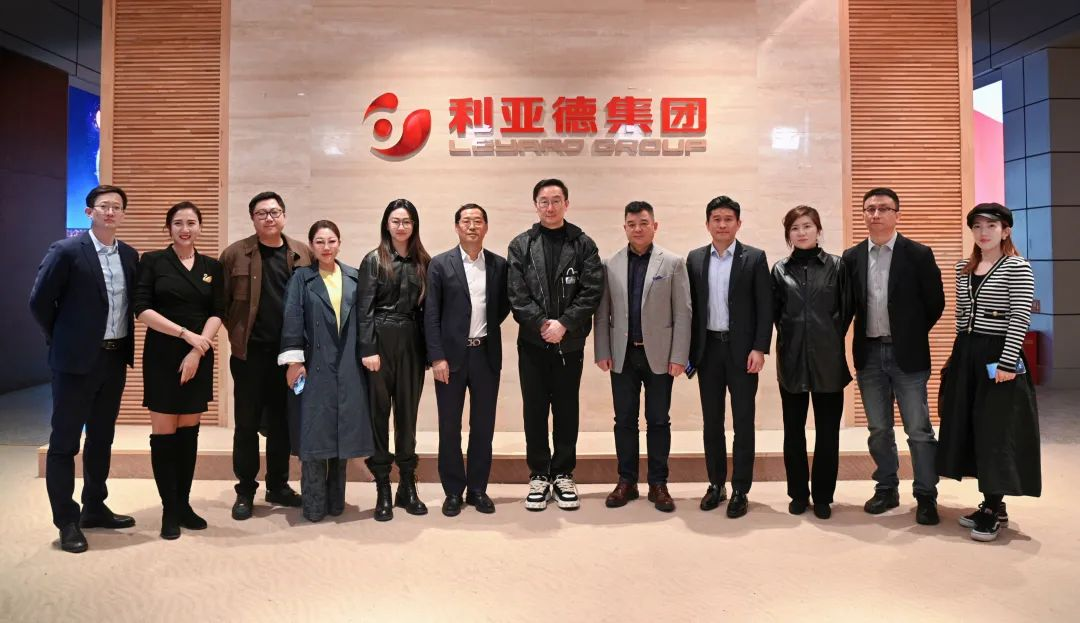 陆川导演到访zoty中欧官方，解锁文化+科技融合新路径